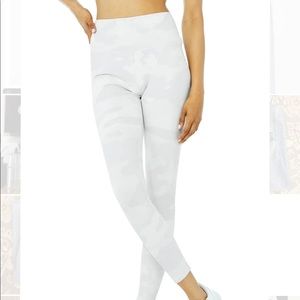 ALO yoga high waist camo vapor leggings